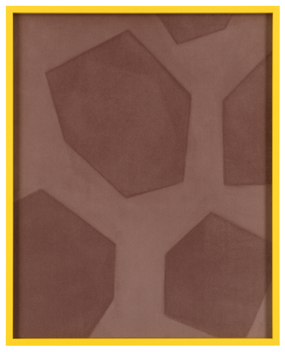 Tobias Hantmann, Schwarz und Weiß 8, 2012, velour carpet, wooden frame, glass, 128 x 103 cm