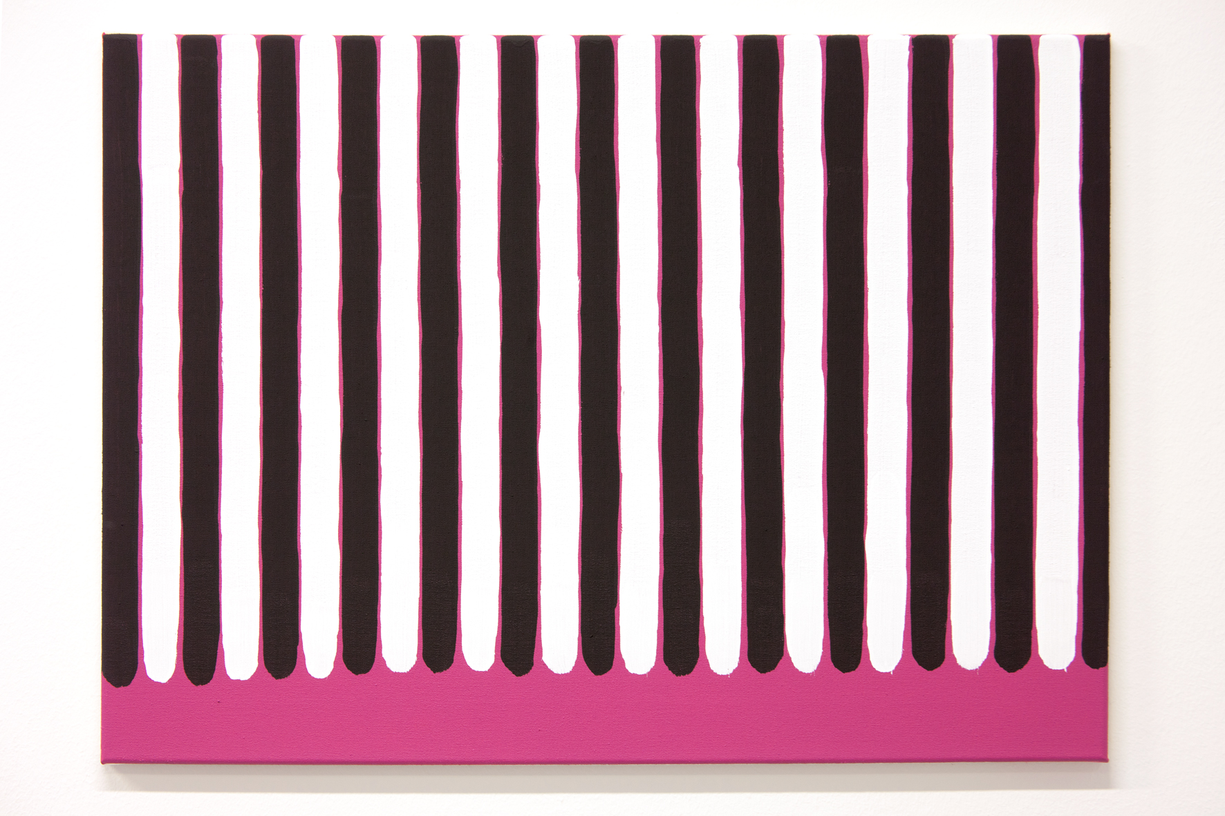 Holger Endres, 01 Magenta Schwarz Weiss (Tag 5), 2012, acrylic on cotton, 50 x 70 cm